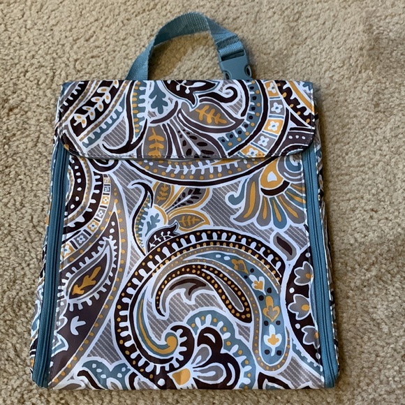 thirty-one Handbags - Thirty One Paisley Jewelry Travel Bag - New